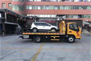 泽库汽车紧急补胎换胎救援